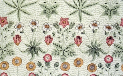 Motif floral du papier peint Daisy dessiné par William Morris en 1864