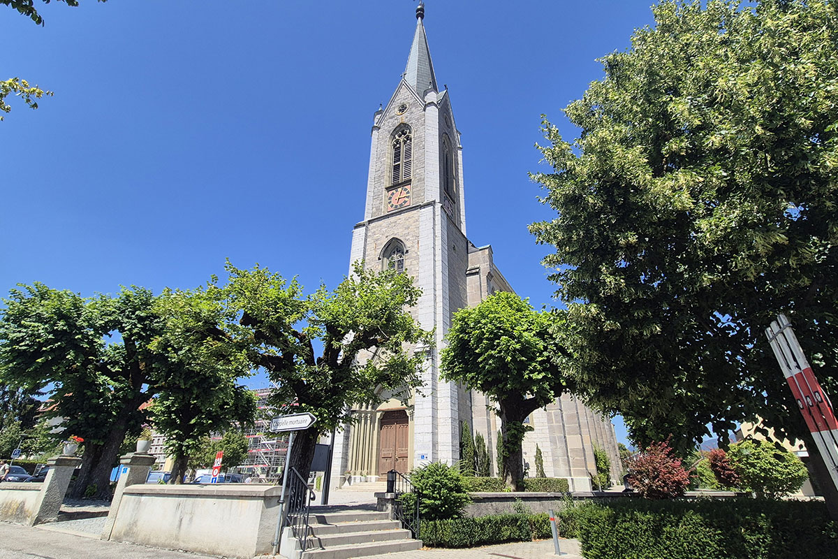 L&rsquo;église Saint-Joseph de La Tour-de-Trême : un lieu de foi emblématique aux portes de Bulle